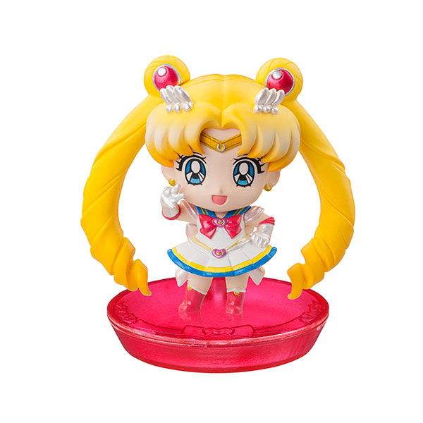Pretty Guardian Sailor Moon与新伙伴们一起变身！