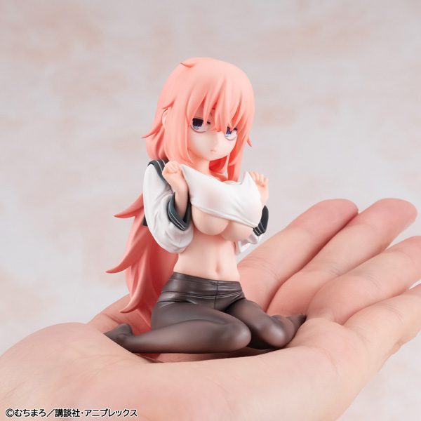 “Even the Student Council Has Its Holes! ”Palm size Komaro